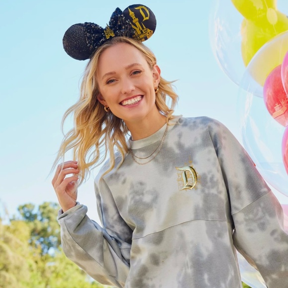 Disney Sleeping Beauty Castle Tie-Dye Spirit Jersey for Adults Disneyland L New - Picture 4 of 5